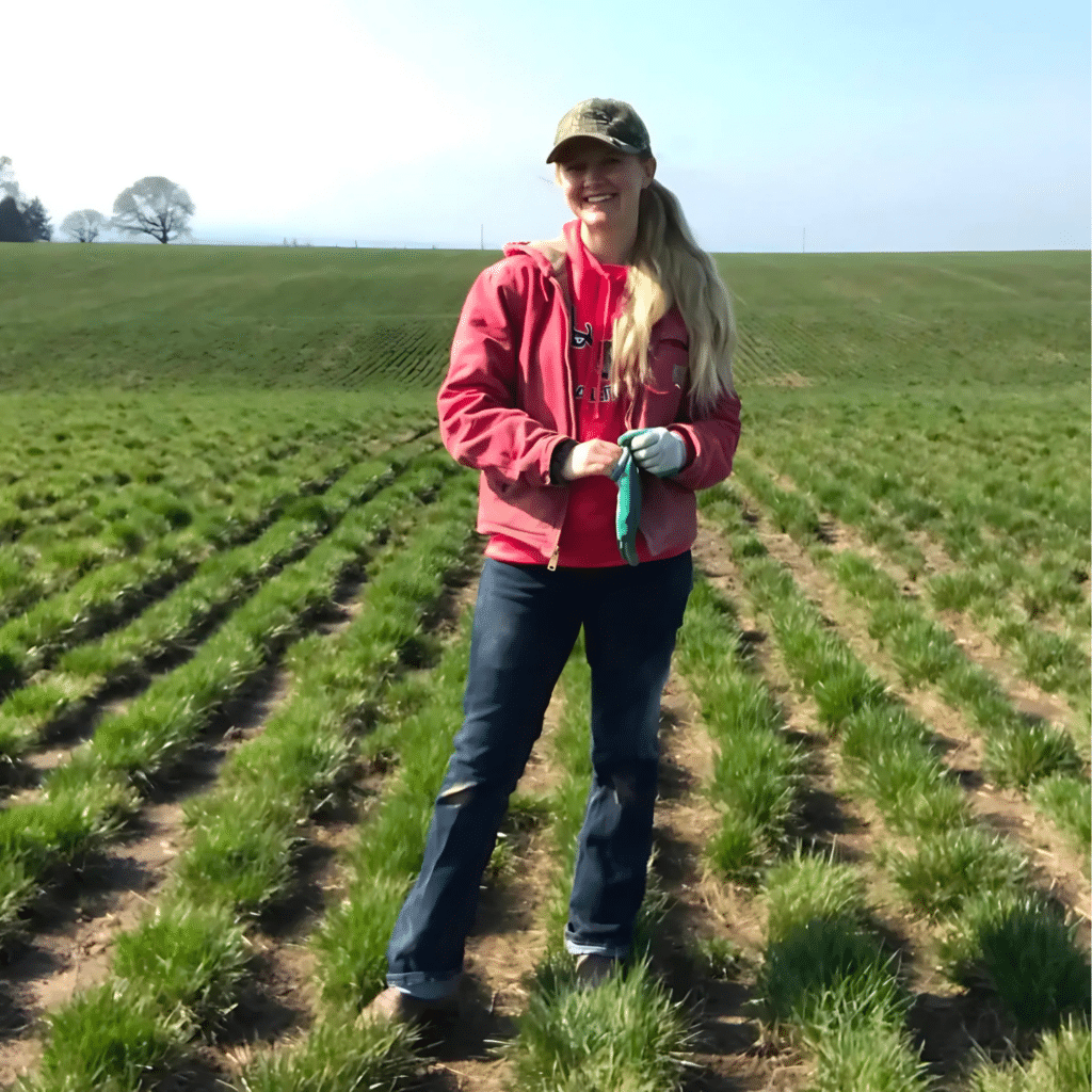 Courtney Mckee, Courtney Shelburne, courtney.oregonfarmer, women in farming, oregon farming