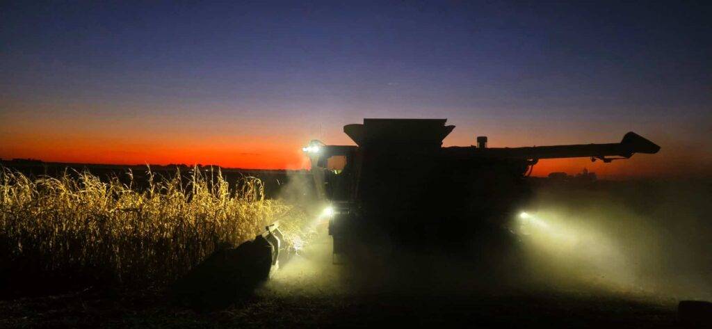 hillco photo contest 2025, harvest 2025, harvest in iowa