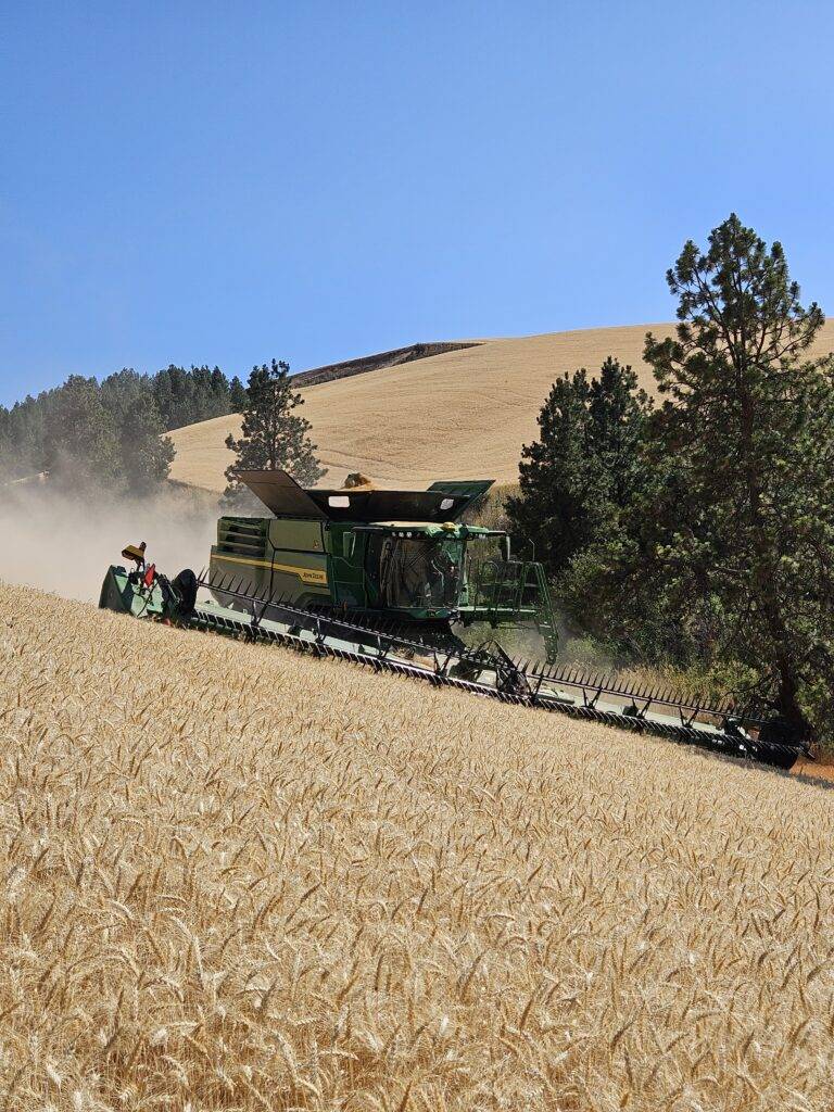 Hillco X9, Hillco Hillside, Hillside X9, john deere, Schwartz Brothers Farms, Hillco prototype, X9, wheat, grain saving