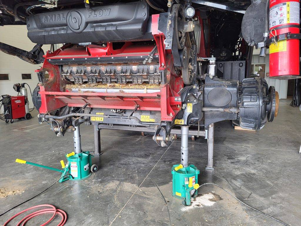 hillco af10 prototype install, case ih stock front axle removal 