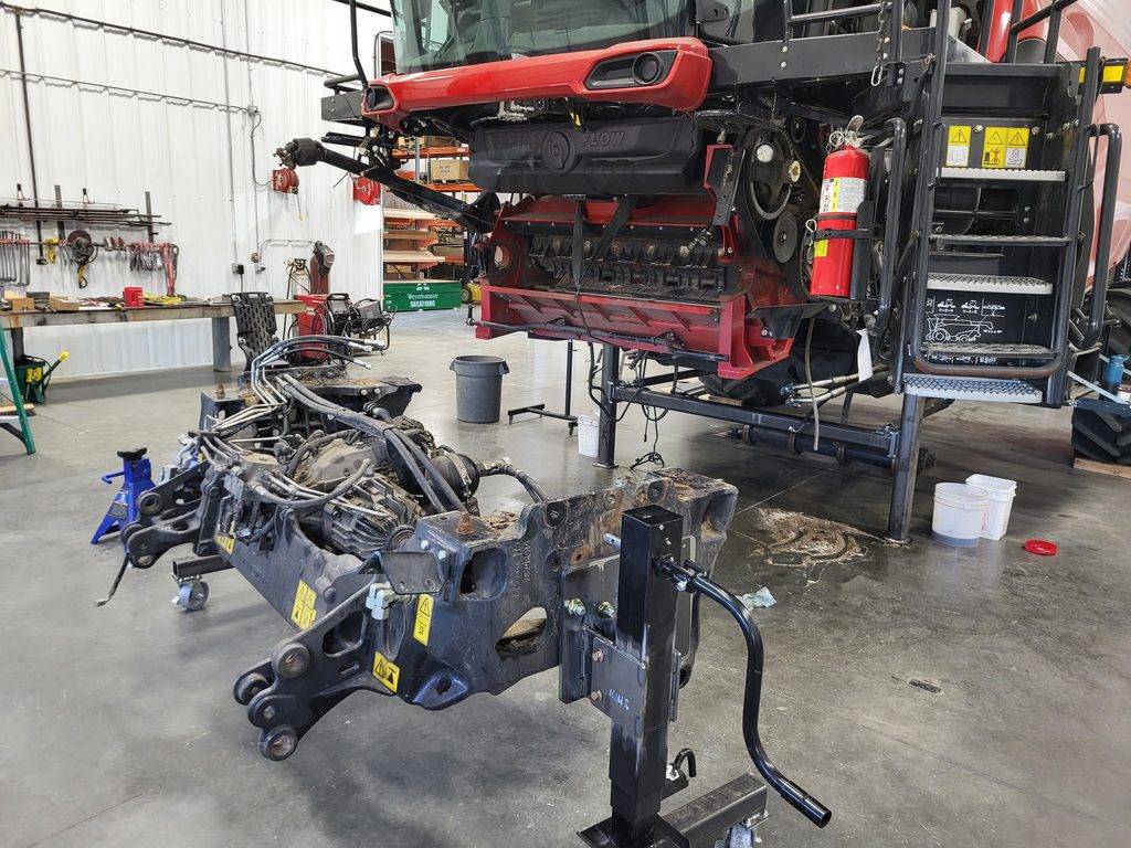 hillco af10 prototype install, case ih stock front axle removed