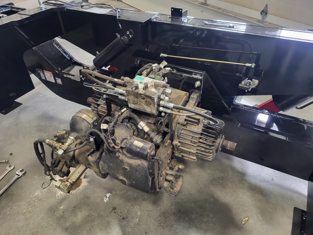 hillco af10 prototype install, af10 transmission mounted to hillco undercarriage